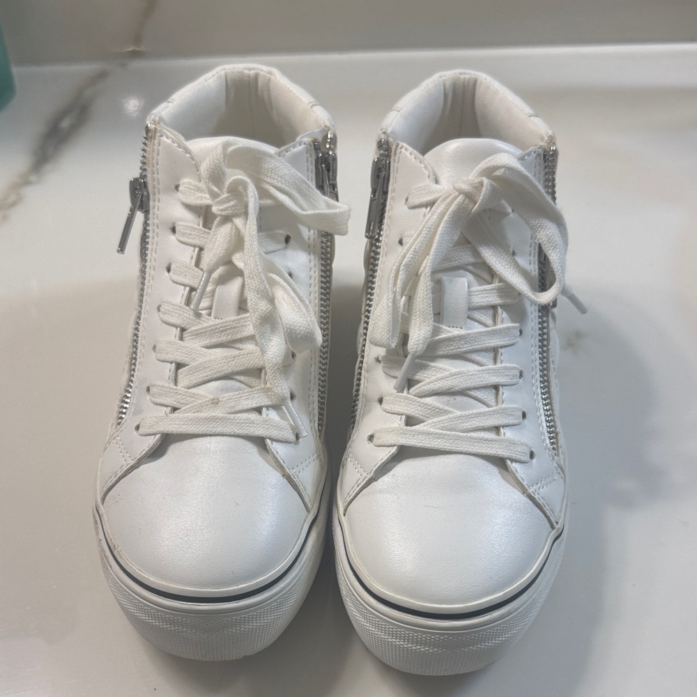 Steve Madden White High-Top Sneakers with Zipper Detail